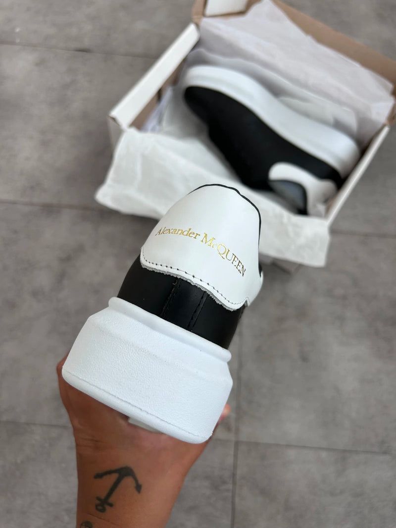 ALEXANDER MCQUEEN